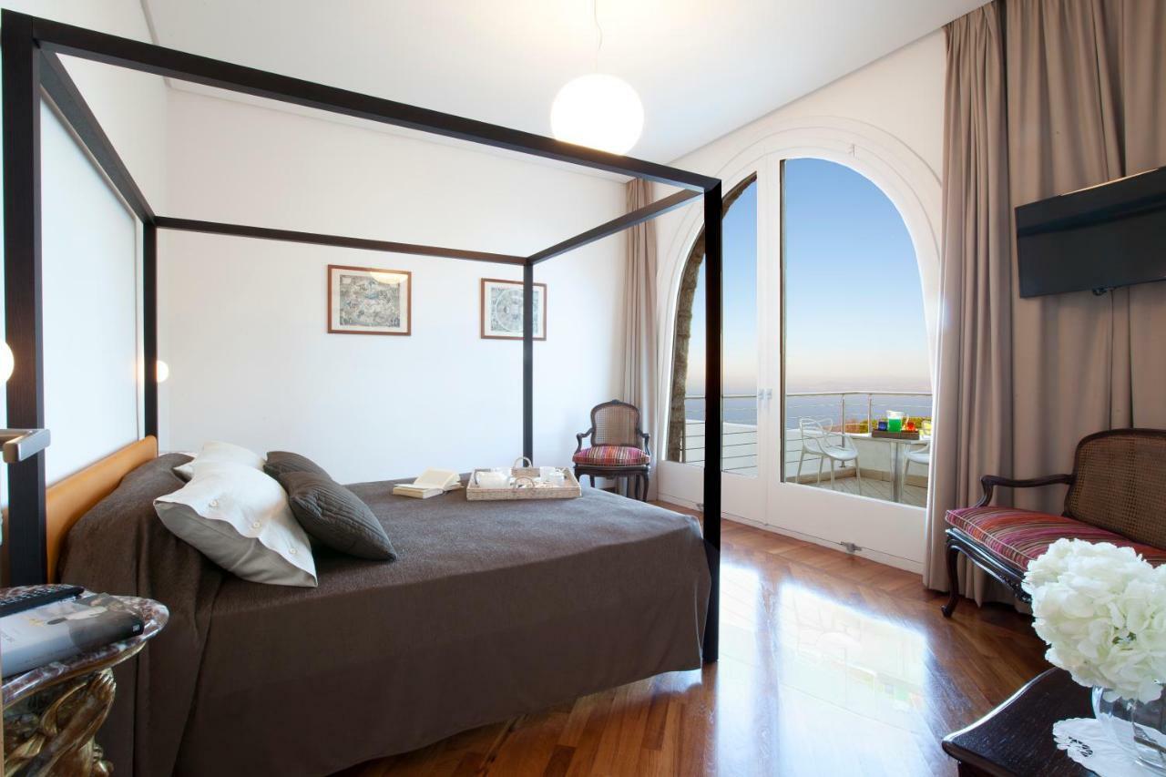 Villa Mambrini Sorrento Bagian luar foto